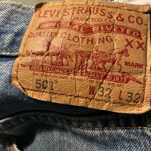 LEVI’S 501 32 X 32